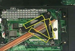 Replace Acer Aspire 1410 Fan-8